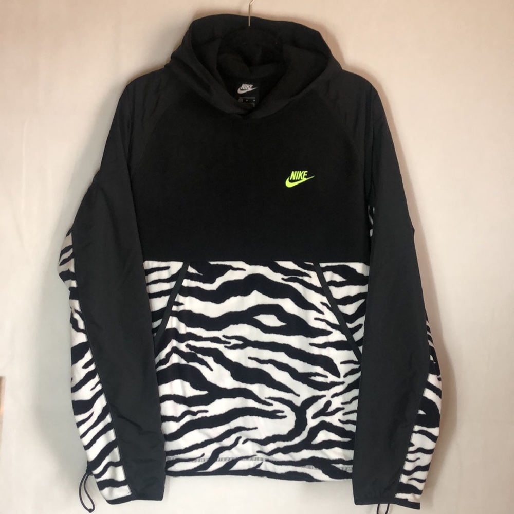 Nike Sportswear Fleece Zebra Pullover Hoodie